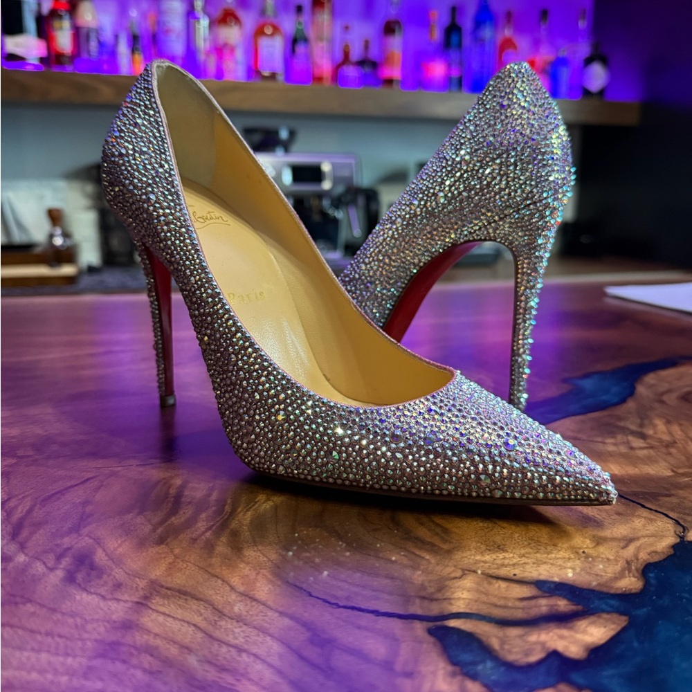 Christian Louboutin 100 mm Strass Pumps – Size 38.5